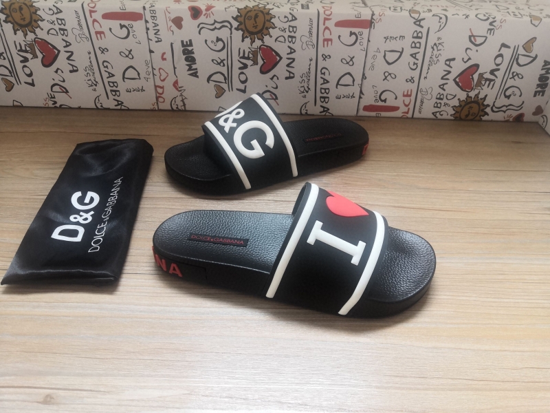 Dolce & Gabbana Slippers